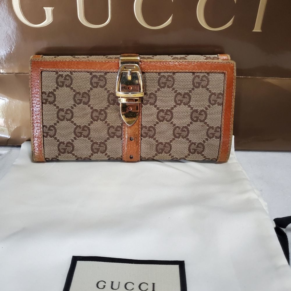 Gucci GG Logo Continental Canvas Tan Bifold Wallet with Leather Trim. 1462012778